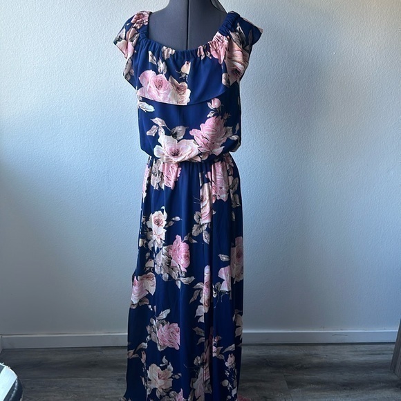 PremierAmour Dresses & Skirts - PremierAmour dress blue pink floral size 10 ruffled balletcore